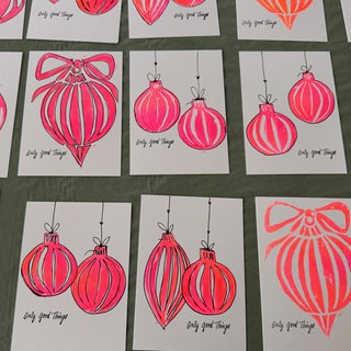 Weihnachtskarten mit Linoleumdruck