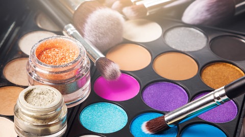 Glitzer Make-up für die Augen