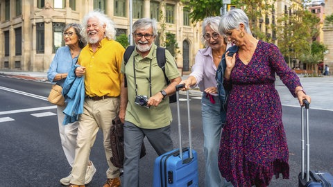 Damit der gemeinsame Urlaub mit Freunden auch reibungslos und ohne Streit abläuft, ist es ratsam vorher ein paar Punkte anzusprechen, empfiehlt Expertin Ulrike Scheuermann.