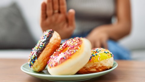 Die Abnehmspritze senkt den Appetit und führt so zur Gewichtsabnahme.