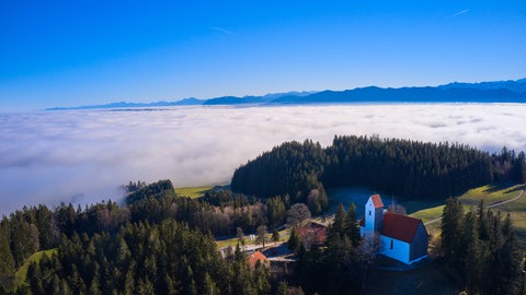 Die Höhenlage des Wohnorts kann Auswirkungen auf das Hörvermögen haben.