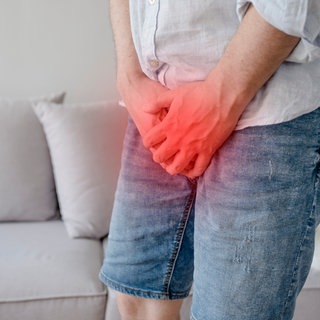 Inkontinenz beim Mann: Harndrang kann unterschiedliche Ursachen haben, ist aber meistens gut heilbar.