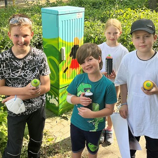 Krebskranke Kinder finden Freude im Graffiti sprayen.