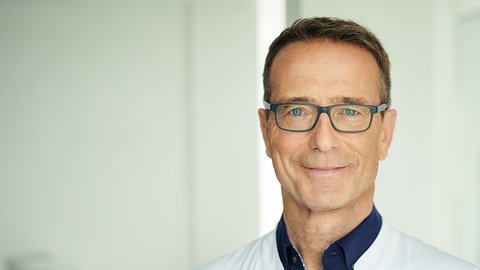 Ernährungs-Doc Dr. Matthias Riedl | Heilfasten, Intervallfasten und Hafertage