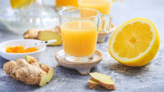 Ein Ingwer-Shot soll das Immunsystem anregen und beim Abnehmen helfen