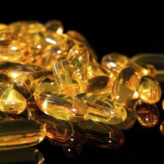 Omega-3 wird öfters als Nahrungsergänzungsmittel eingenommen