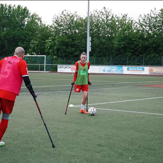Amputierten-Fußballerin Nicola Roos