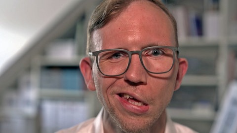 Marcel Friederich hat das Möbiussyndrom, bei dem eine Gesichtshälfte gelähmt ist.