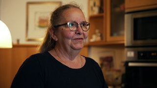 Rosa Bertsch arbeitet auf Burg Guttenberg