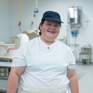 Marlene (19) macht auf Kleinsägmühlerhof eine Bäckerlehre.
