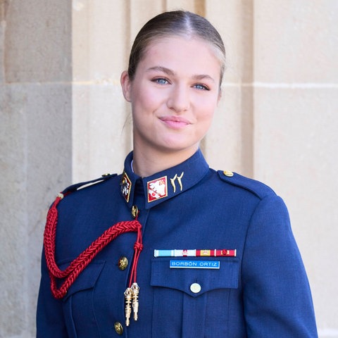 Prinzessin Leonor von Spanien hat an der Allgemeinen Luft- und Raumfahrtakademie in San Javier mit dem dritten Teil ihrer Ausbildung begonnen.