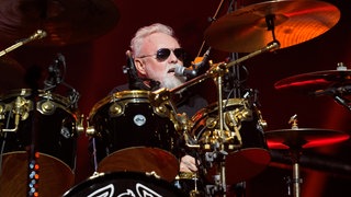 Schlagzeuger Roger Taylor von Queen 2023 in Chicago | 1949: Die Generation der großen Stars - Diese Stars werden dieses Jahr 75