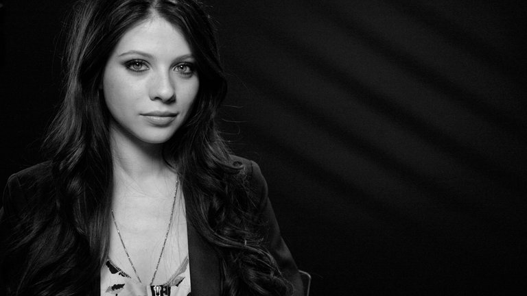 26. Februar: Die amerikanische Schauspielerin Michelle Trachtenberg ist im Alter von 39 Jahren verstorben. Berühmt wurde Trachtenberg durch Serien wie "Gossip Girl" und "Buffy - Im Bann der Dämonen".