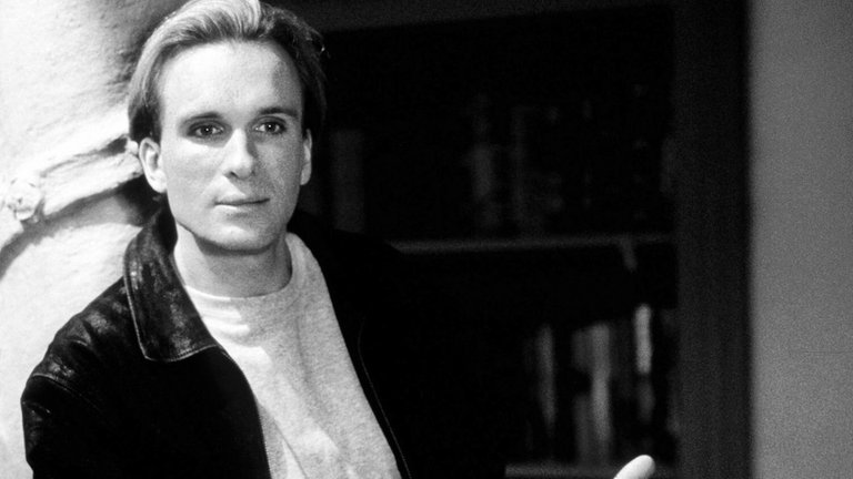 13. Dezember: Hollywoodschauspieler Peter Greene ist im Alter von 60 Jahren in seiner Wohnung in New York gestorben, teilte sein Manager Gregg Edwards der Deutschen Presse Agentur mit. Greene kannte man unter anderem aus dem Film "Pulp Fiction" von Quentin Tarantino und als Bösewicht im Film "Die Maske" mit Jim Carrey.