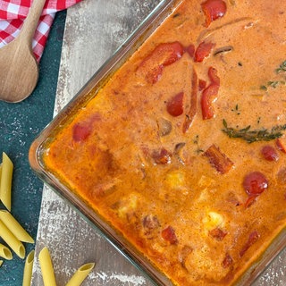 Tomaten-Hähnchen aus dem Ofen
