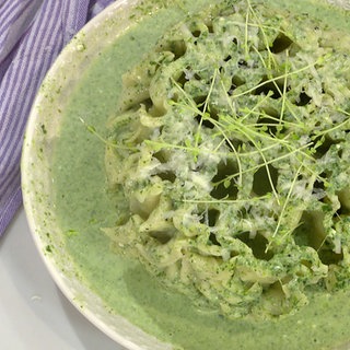 Gefüllte Cannelloni mit Ricotta-Spinat-Sauce