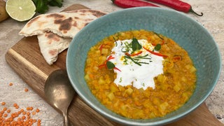 Linsencurry mit Naan-Brot