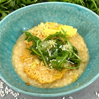 Zitronenrisotto mit Parmesanhippe