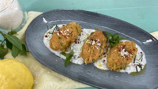 Kichererbsen-Puffer mit Kokos-Zitronen-Dip