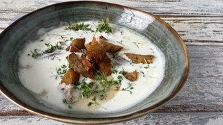 Kohlrabicremesuppe mit Kresse