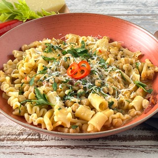 Pasta mit Kichererbsen und Pecorino