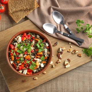 Linsensalat mit Gemüse