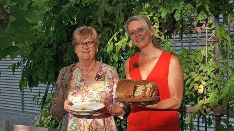 Renate Gysler und Susanne Nett haben gemeinsam gekocht.