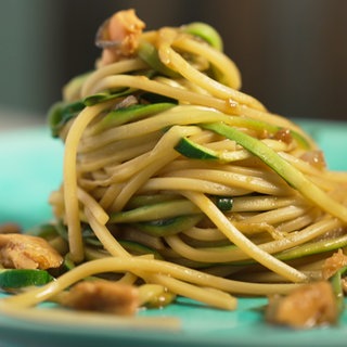 Spaghetti mit Lachs-Lakritz-Sauce
