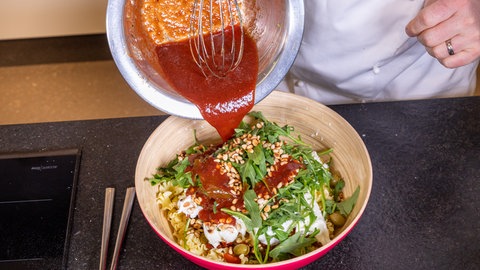 Mediterraner Nudelsalat