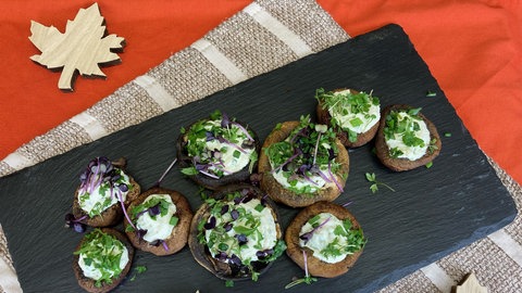 Rezept: gefüllte Pilze mit Creme und Kräutern