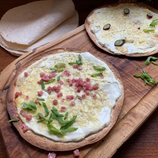 Schneller Tortilla-Flammkuchen