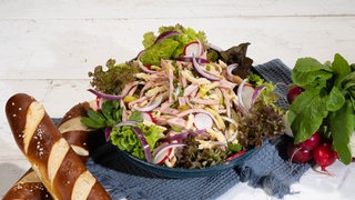 Wurstsalat mit Spätzle