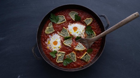 Schwäbische Shakshuka mit Maultaschen