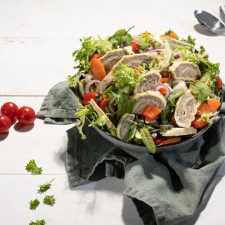 Bunter Maultaschen-Salat