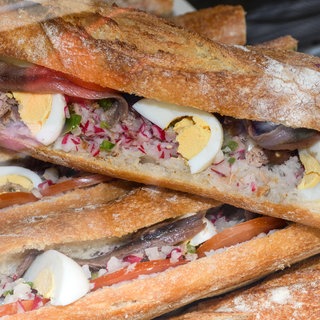 Pan Bagnat, eine traditionelle Spezialität aus der Region Nizza