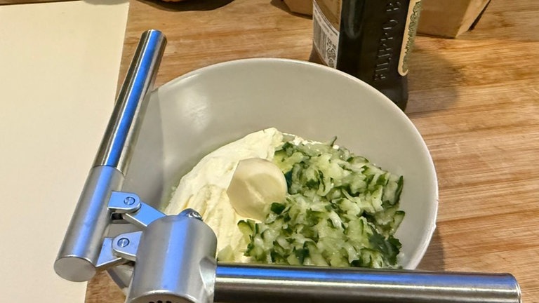 Tzatziki zubereiten