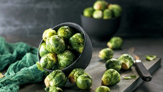 Rosenkohl auf dem Brett