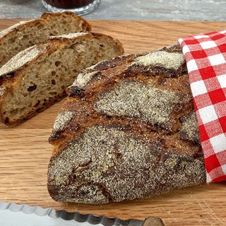 Baguette-Stangen mit Quark und Kartoffeln