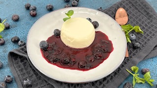 Panna Cotta mit Blaubeeren