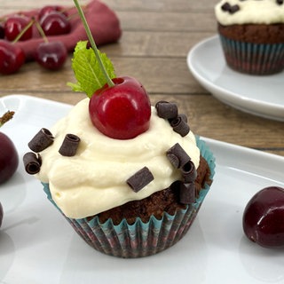 Schwarzwälder-Kirsch-Cupcakes
