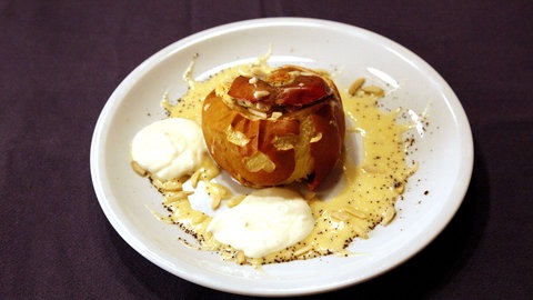 Bratapfel mit Mohn-Grieß-Füllung