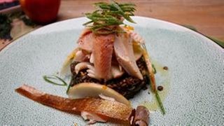 Räucherforelle mit Linsen-Apfel-Salat