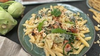 Penne mit Lachsforelle mit Kohlrabi