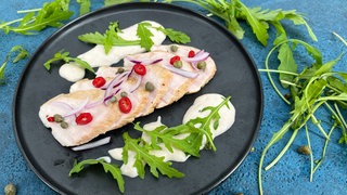 Hähnchen mit Thunfischsauce