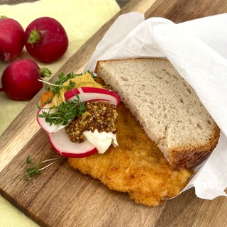 Schnitzelstulle mit Hähnchen 