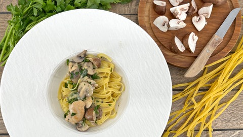 Hähnchengeschnetzeltes mit Lauch und Pilzen