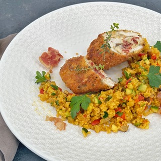 Hähnchen-Cordon bleu mit Gemüse-Bulgur