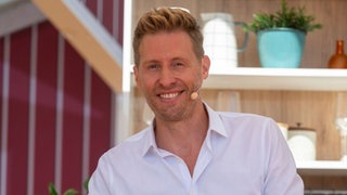 Maximilian Arland in der Immer wieder sonntags Starküche