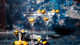 Martini mit Oliven