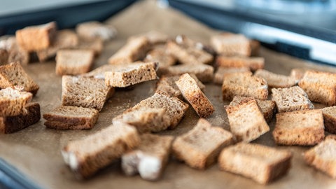knusprige Brotchips